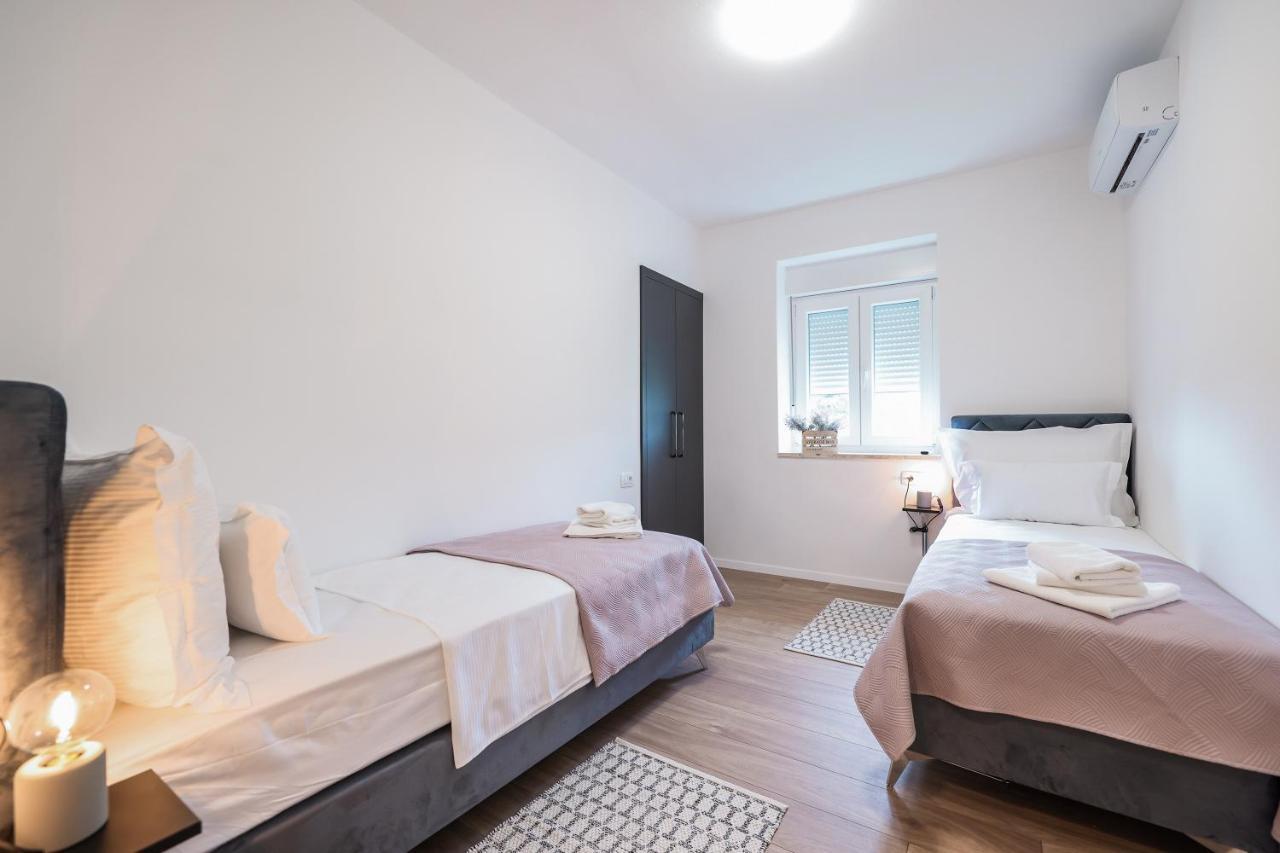 זאדאר Apartment Elly מראה חיצוני תמונה